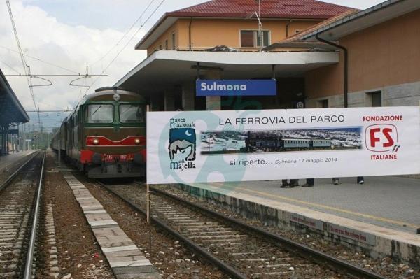 Manhattan Village Hotel Sulmona Zewnętrze zdjęcie